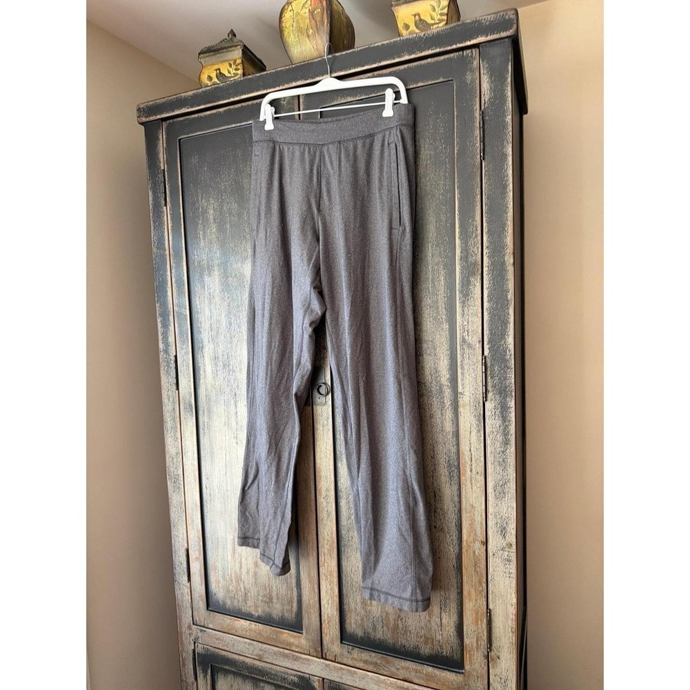 Lululemon men's Athletic Sweat Pants Gray L